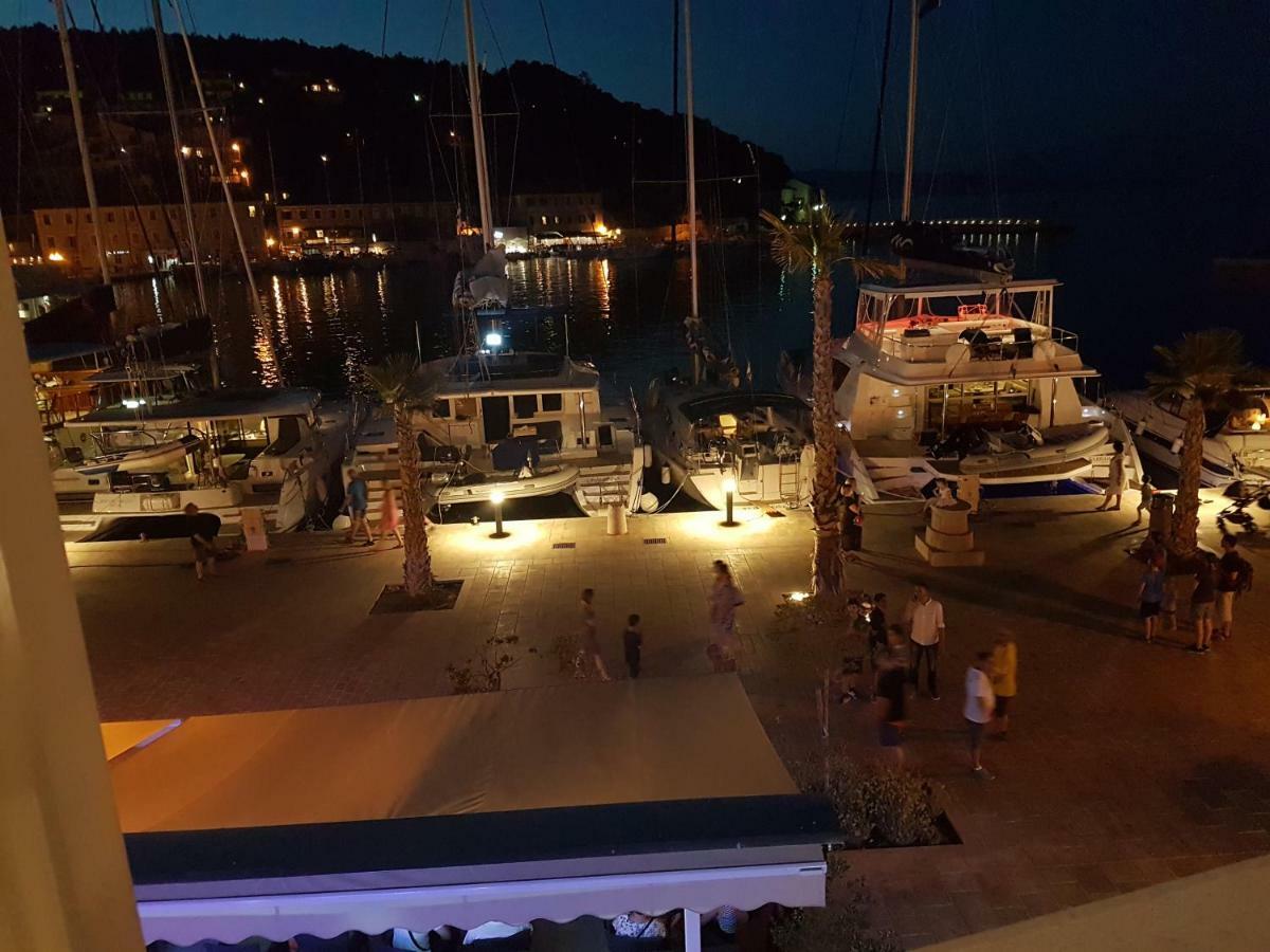 Villa Riva Jelsa  Dış mekan fotoğraf
